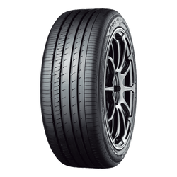 Yokohama ADVAN dB V553 Tyre - 215/60R17 - image 1