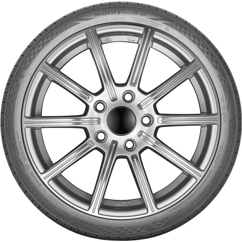 Kumho MAJESTY 9 SOLUS TA91 EV - 235/45R19 XL - image 2